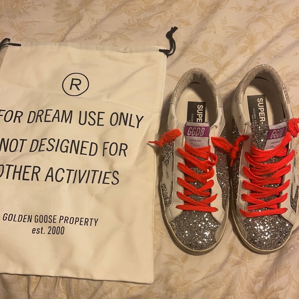 Golden Goose Superstar glitter low top sneaker